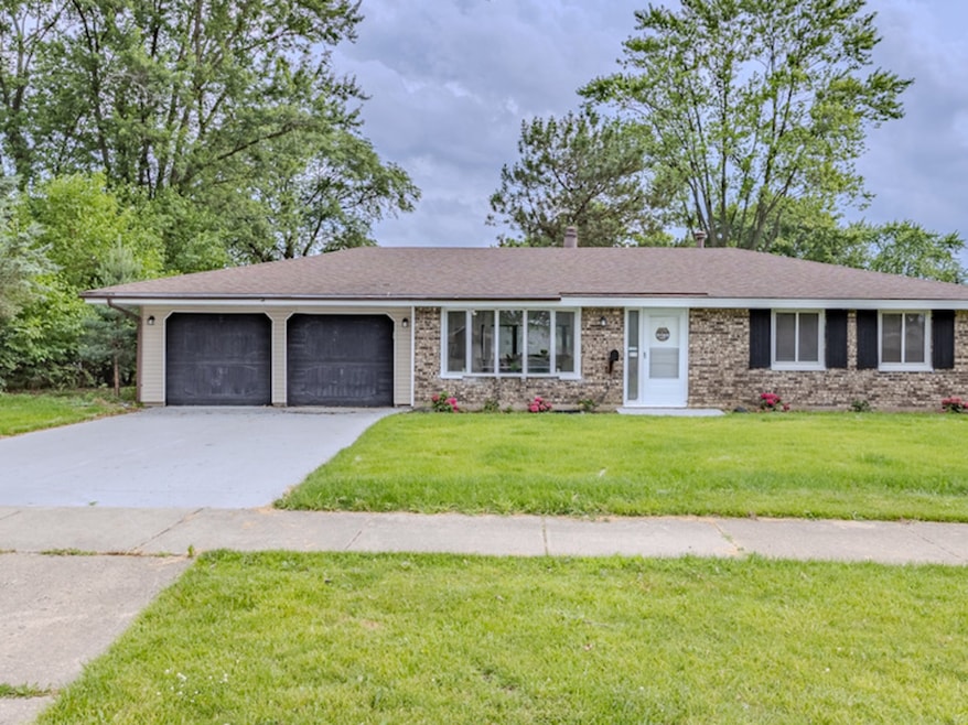 631 W Weathersfield Way, Schaumburg, IL 60193 - photo 1