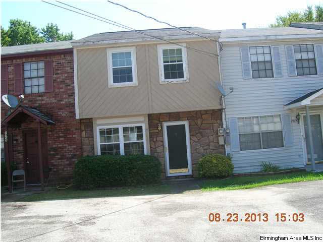 1907 Springlake Ct, Birmingham, AL 35215 - photo 1