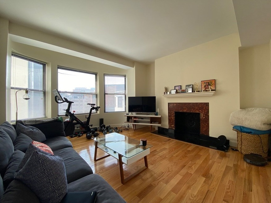 636 Beacon St unit 401, Boston, MA 02215 - photo 1