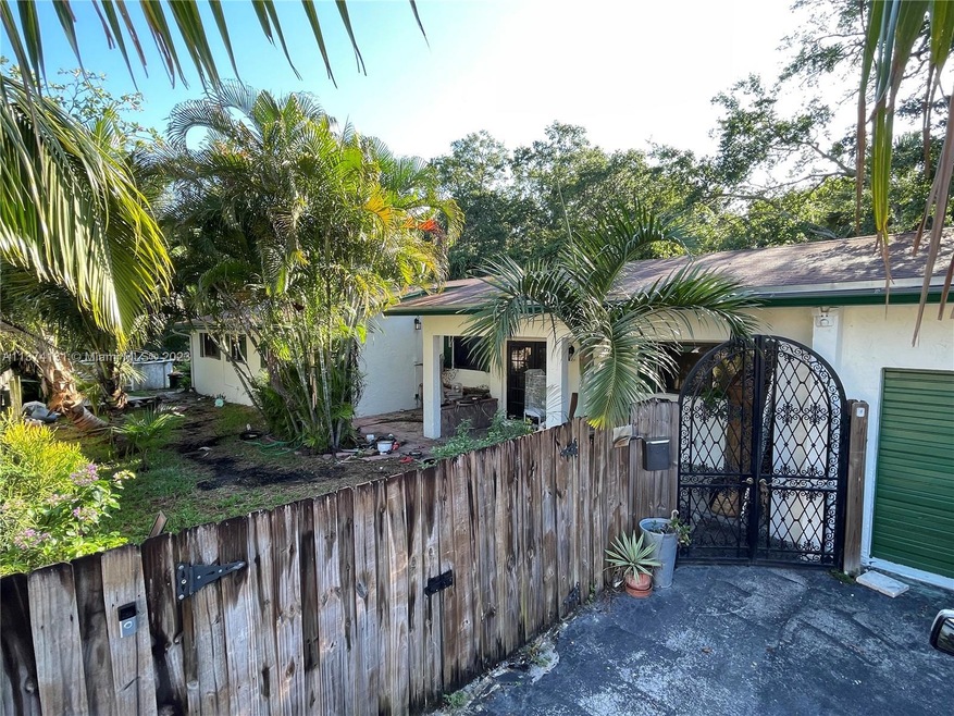 500 SW 15th Ave, Fort Lauderdale, FL 33312 - photo 1