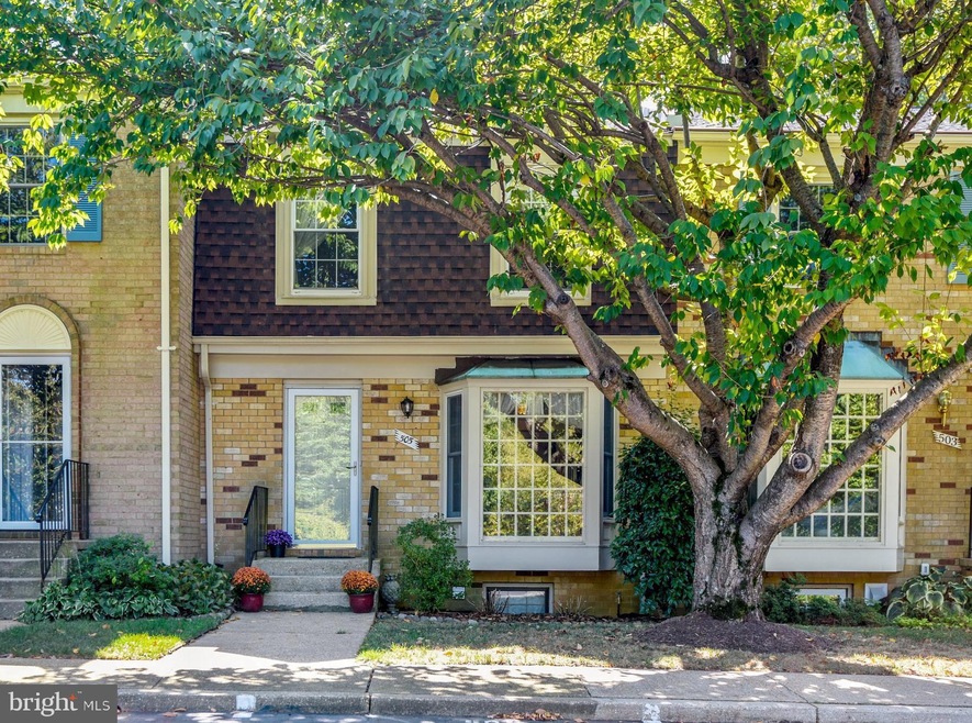 505 Bay Dale Ct, Arnold, MD 21012 - photo 1