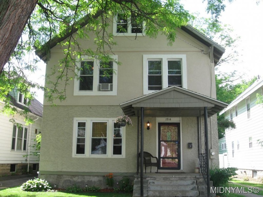 1914 Baker Avenue