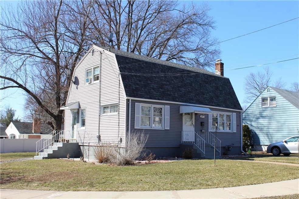 79 Bates St, Hartford, CT 06114 - photo 1