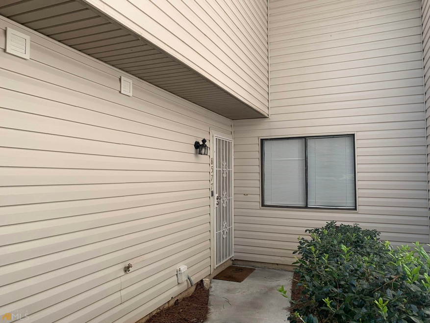 8577 Parkside Dr, Jonesboro, GA 30238 - photo 1