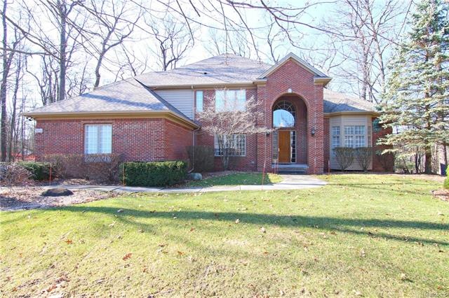 Welcome to 3454 Fox Wood Ct!