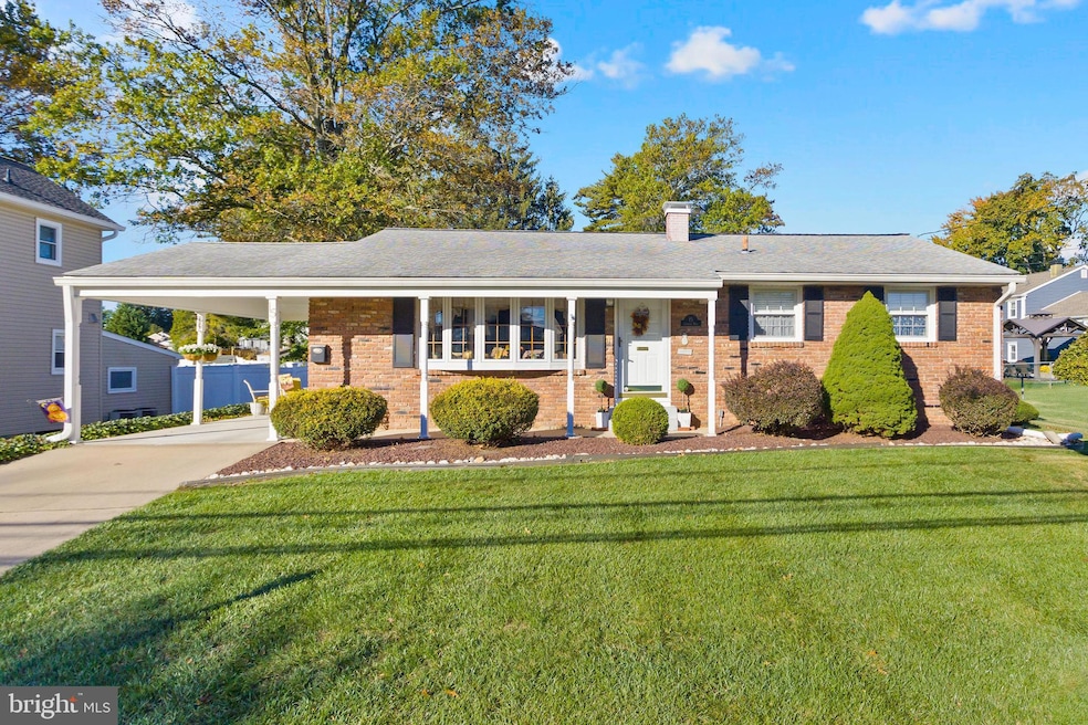 Pending $449,900 • Co-Listing Agent