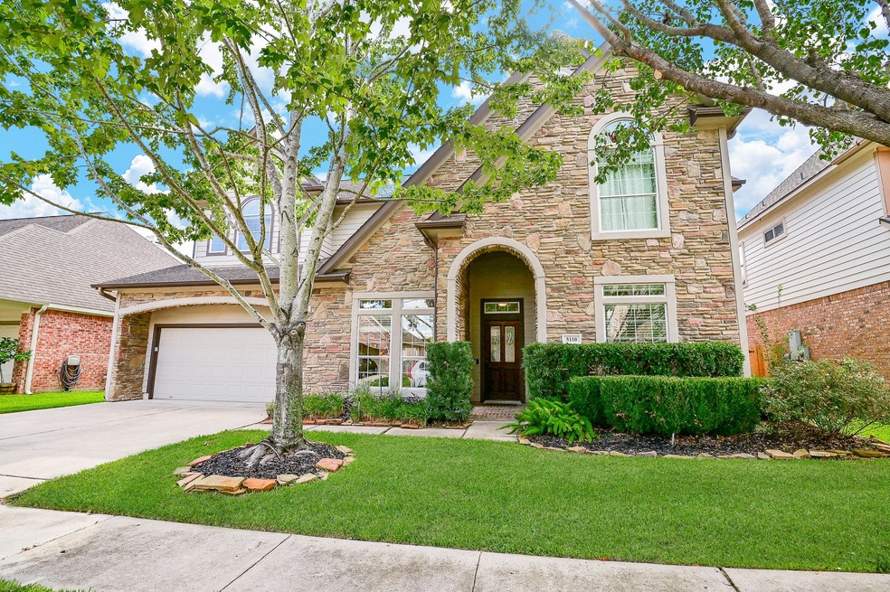 5110 W Jerad Dr, Houston, TX 77018 - photo 1