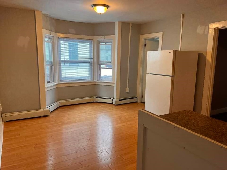 411 Fourth unit 3A, Rollinsford, NH 03869 - photo 1