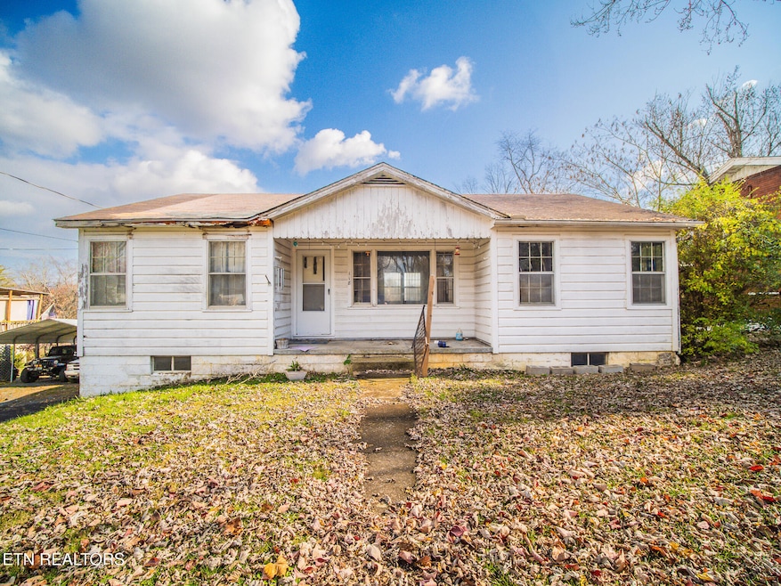 118 Scenic Dr, Sevierville, TN 37862 - photo 1