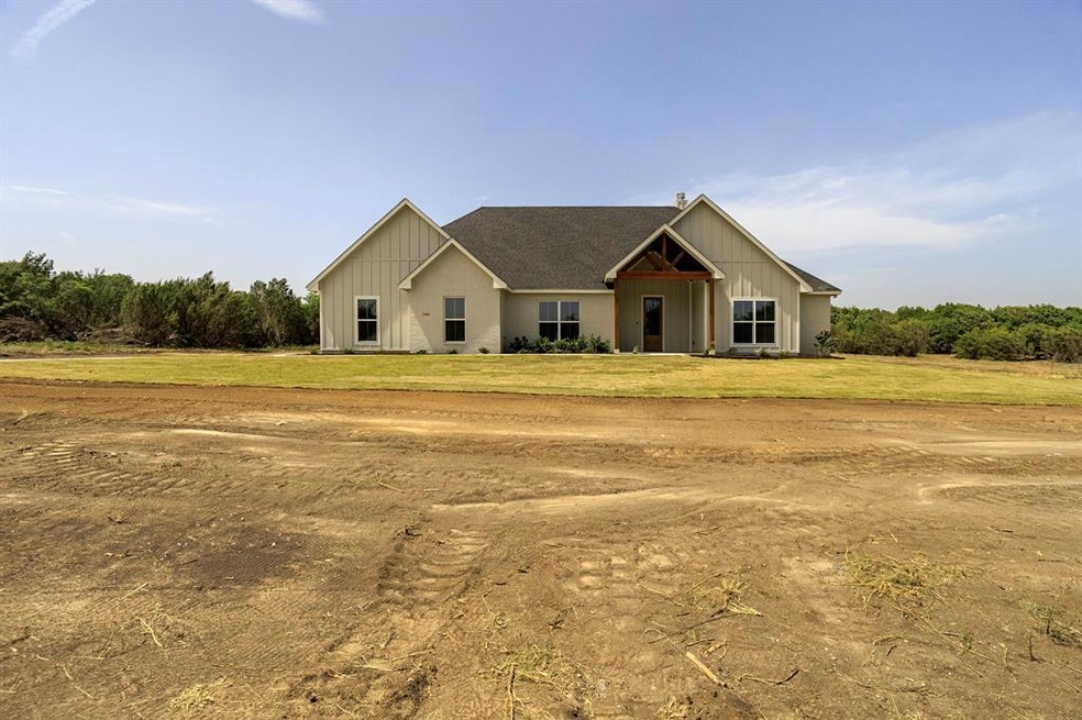 1066 Preserve St, Weatherford, TX 76085 - photo 1