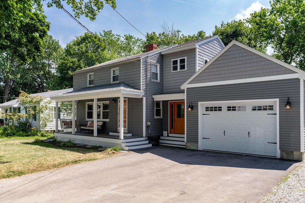 21 Wayne St, Portland, ME 04102 - photo 1