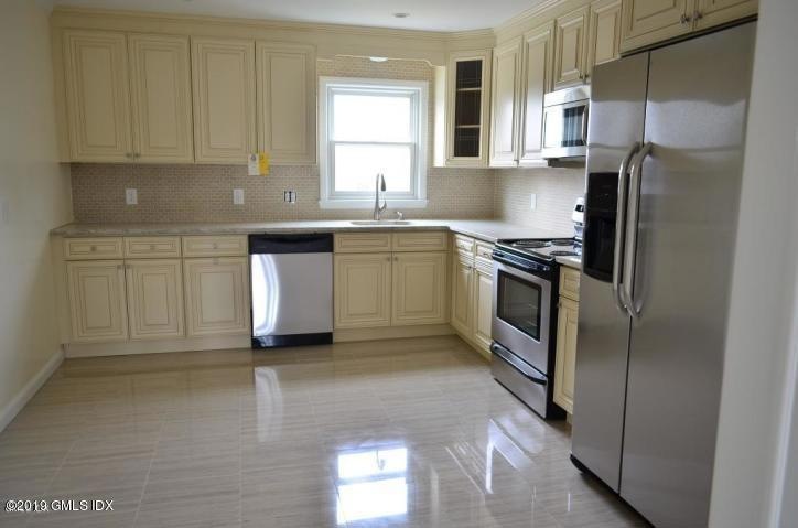 3 1/2 Seitz Ln unit 2, Cos Cob, CT 06807 - photo 1