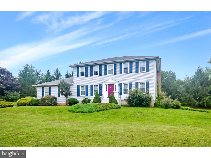 10 Nathaniel Green Dr, Titusville, NJ 08560 - photo 1