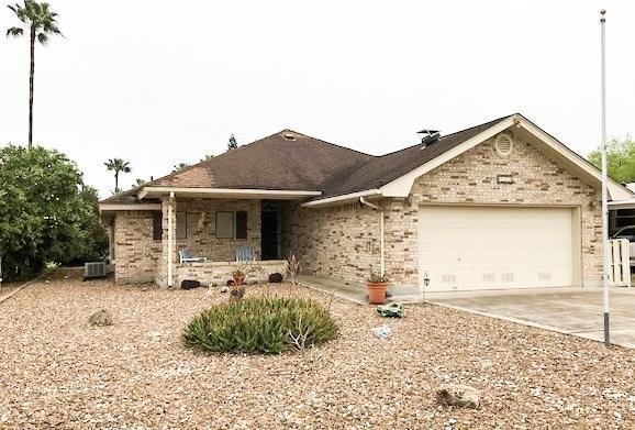 936 Citrus Dr, Alamo, TX 78516 - photo 1