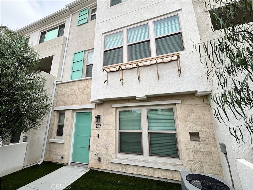 107 E Knox Dr, La Habra, CA 90631 - photo 1