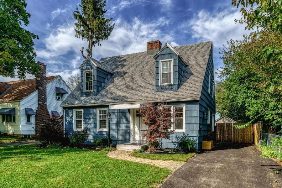 3208 Wicklow Rd, Columbus, OH 43204 - photo 1