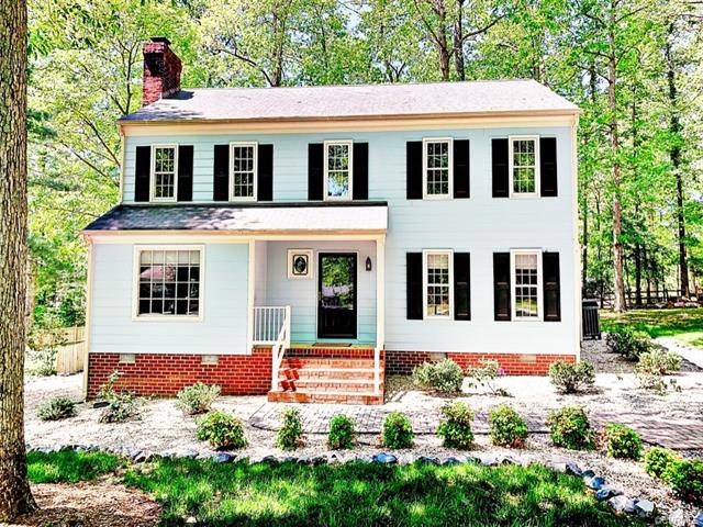 Welcome to this 2-Story Transitional in the Walton Park Subdivision on a Park-Like Lot! Home features New Neutral Carpet Throughout 2nd Floor and Fresh Neutral Paint Palette Throughout!