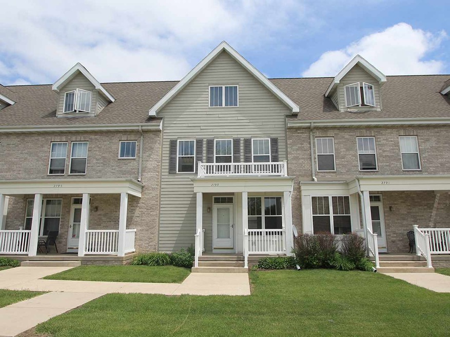 2793 Crinkle Root Dr unit 5, Fitchburg, WI 53711 - photo 1