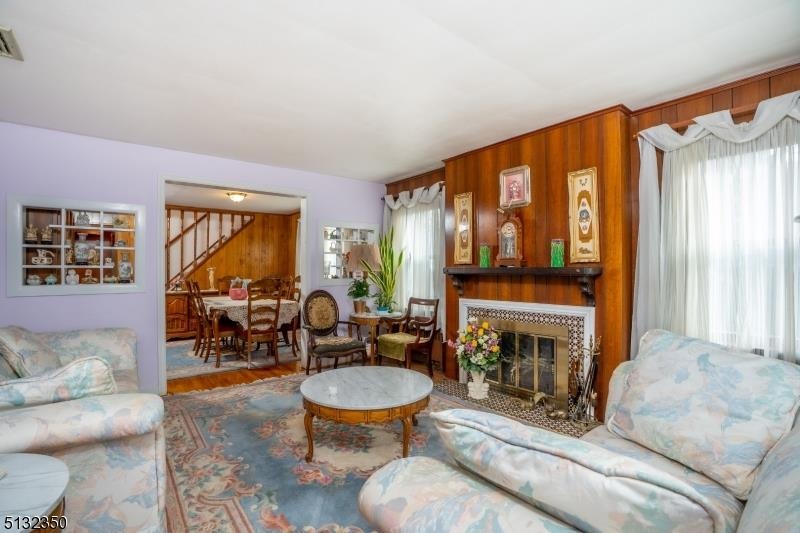 913 Lakeside Place, Union, NJ 07083 - photo 1