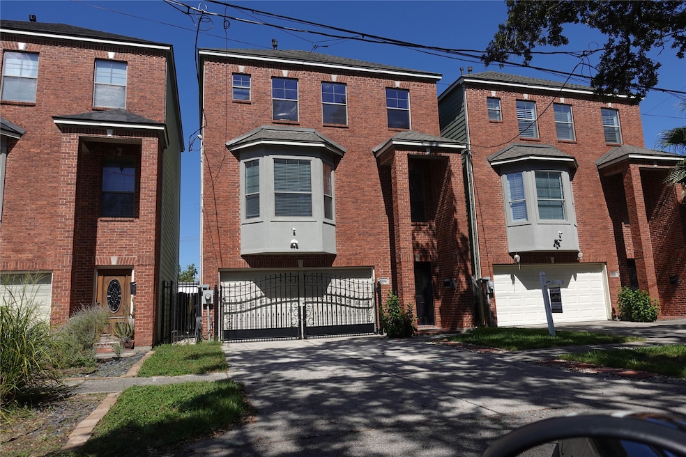 For Rent $2,500/month