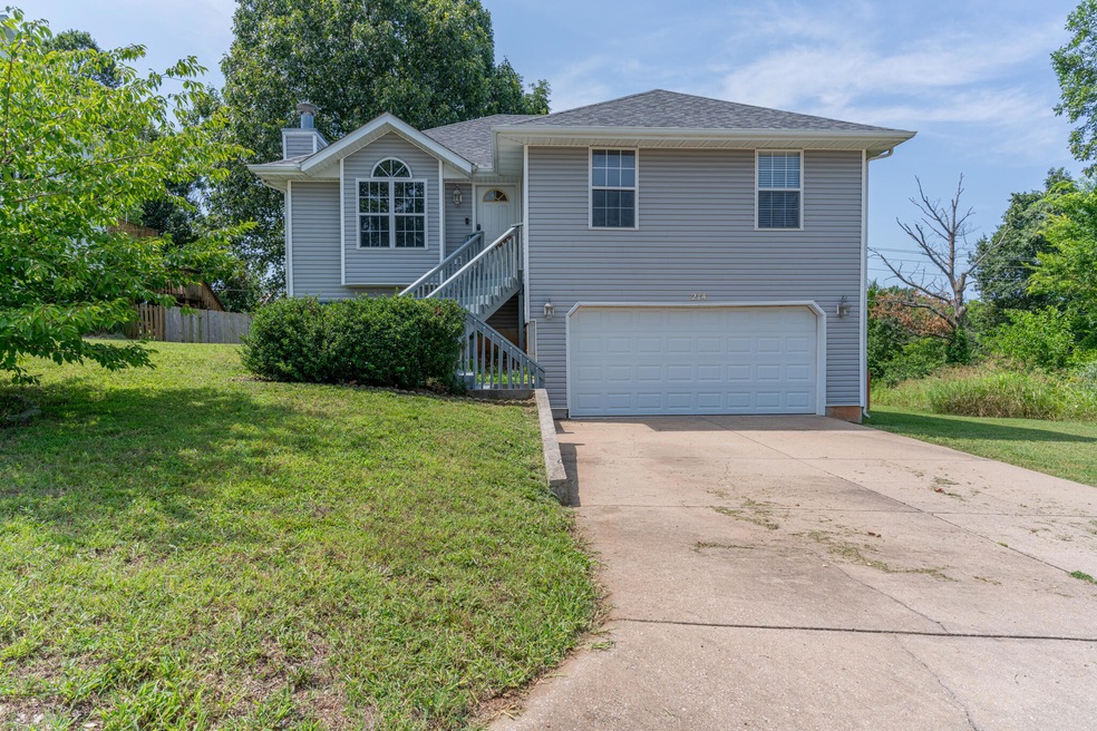 214 Pinehill Ct, Nixa, MO 65714 - photo 1