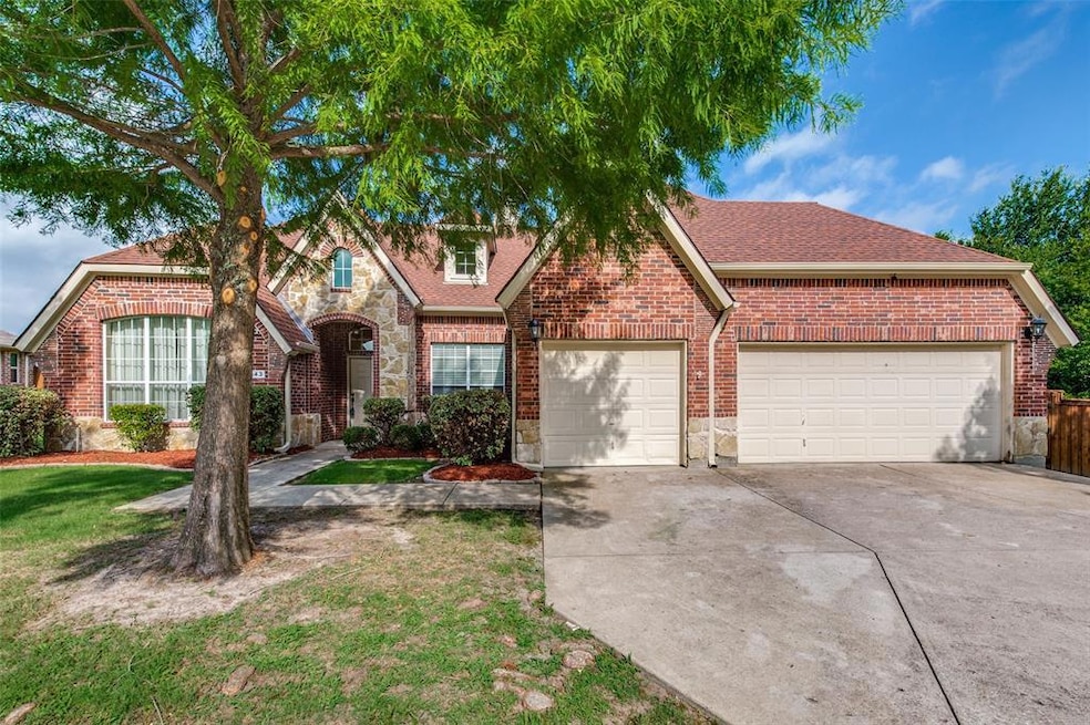 343 Alamo Ct, Lavon, TX 75166 - photo 1