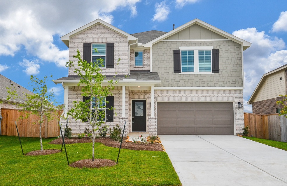 1607 Blue Cypress Dr, Rosenberg, TX 77471 - photo 1