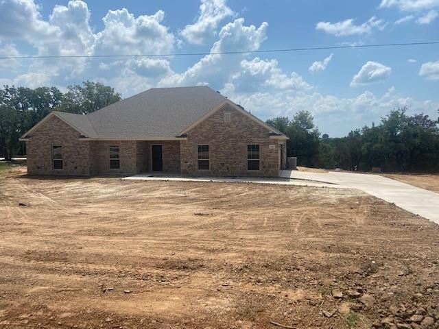 223 Cottongame Dr, Weatherford, TX 76088 - photo 1