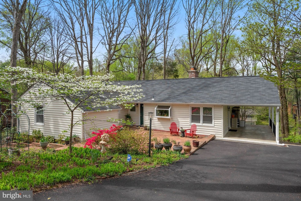 3320 Parkside Terrace, Fairfax, VA 22031 - photo 1