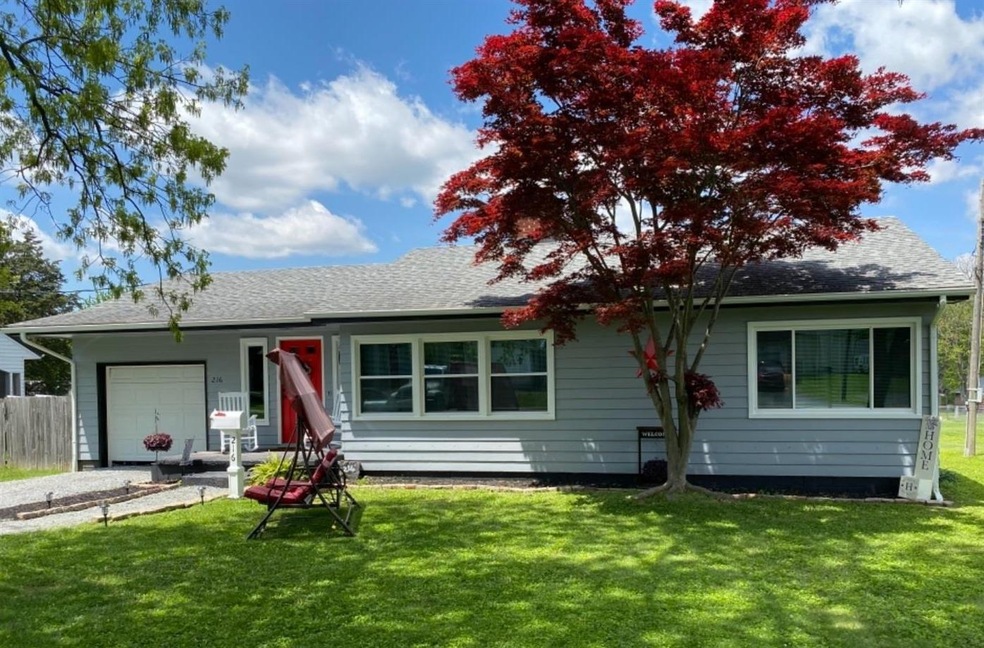 216 W Baldwin St, Blanchester, OH 45107 - photo 1