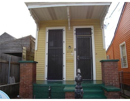 Photo. Single family home in the Irish Channel