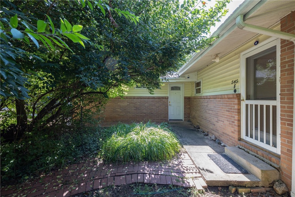 545 E Rock St, Fayetteville, AR 72701 - photo 1