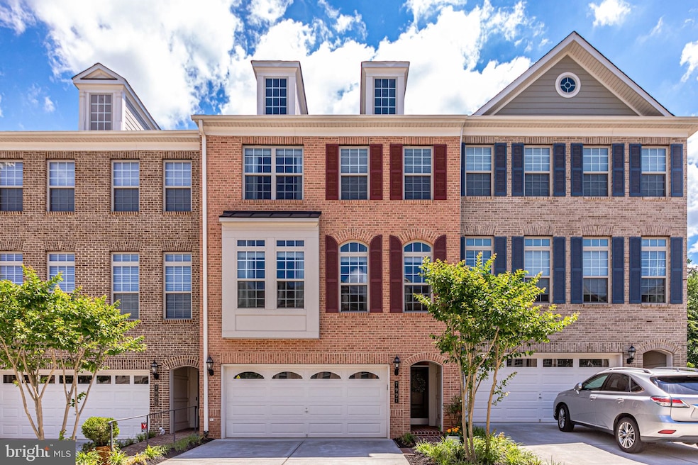 7997 Turtle Creek Cir, Gainesville, VA 20155 - photo 1