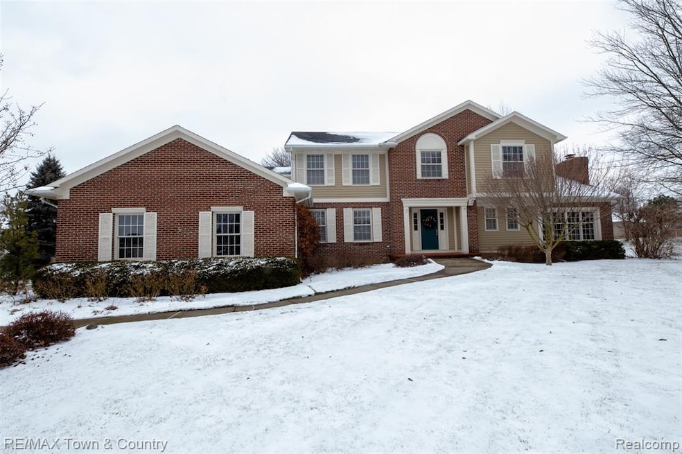 6487 W Cimarron Trail, Flint, MI 48532 - photo 1