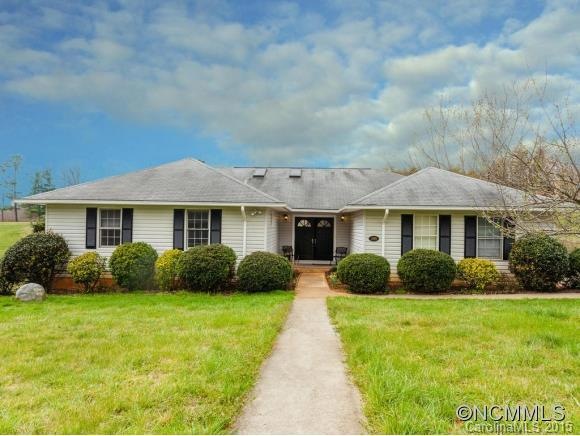 104 Hampton Rd, Leicester, NC 28748 - photo 1