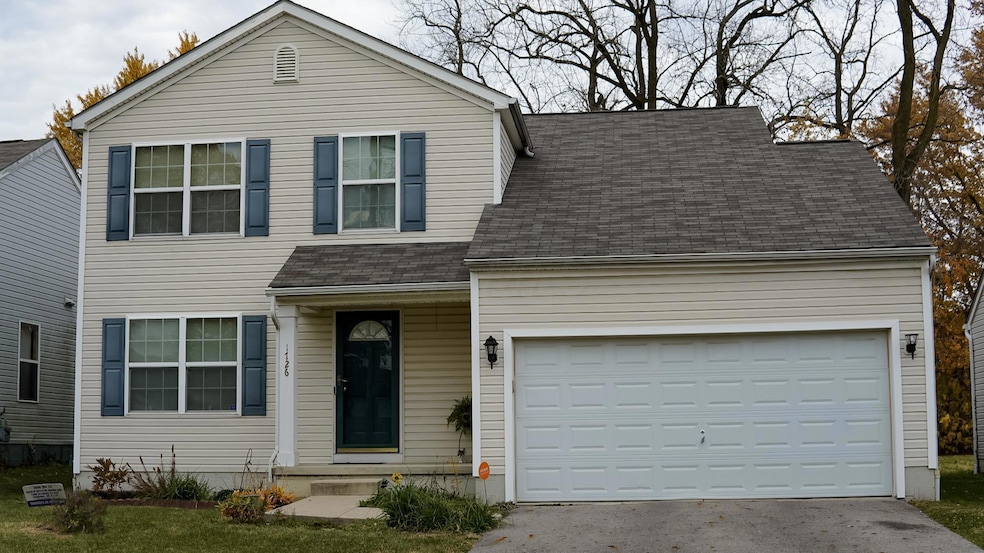 1726 e 24th