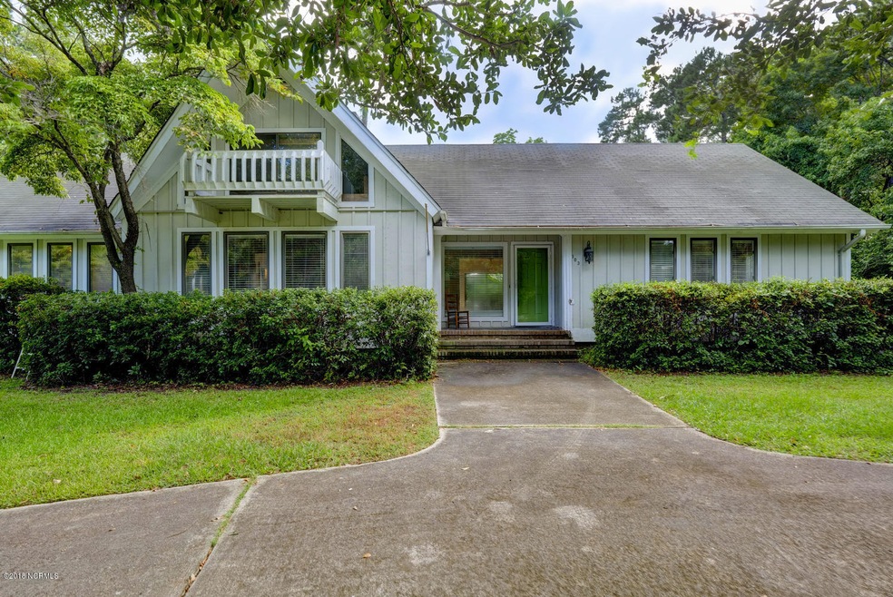 103 Bradley Pines Dr-large-001-10-28 29