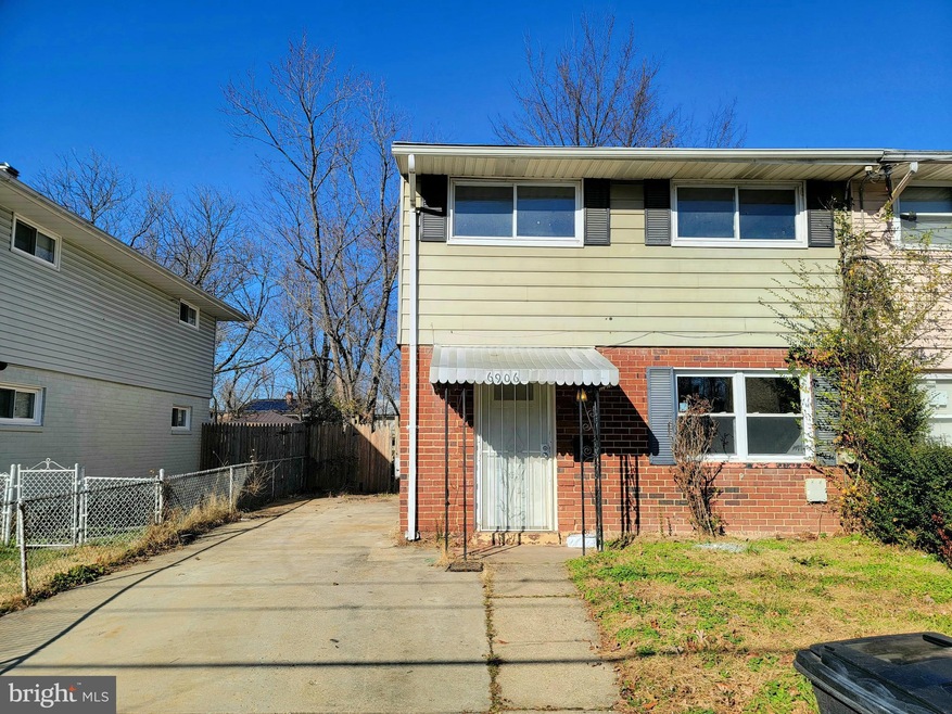 6906 Flagstaff St, Hyattsville, MD 20785 - photo 1