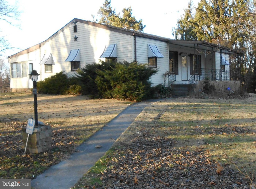 159 Spring Gap Rd, Slanesville, WV 25444 - photo 1