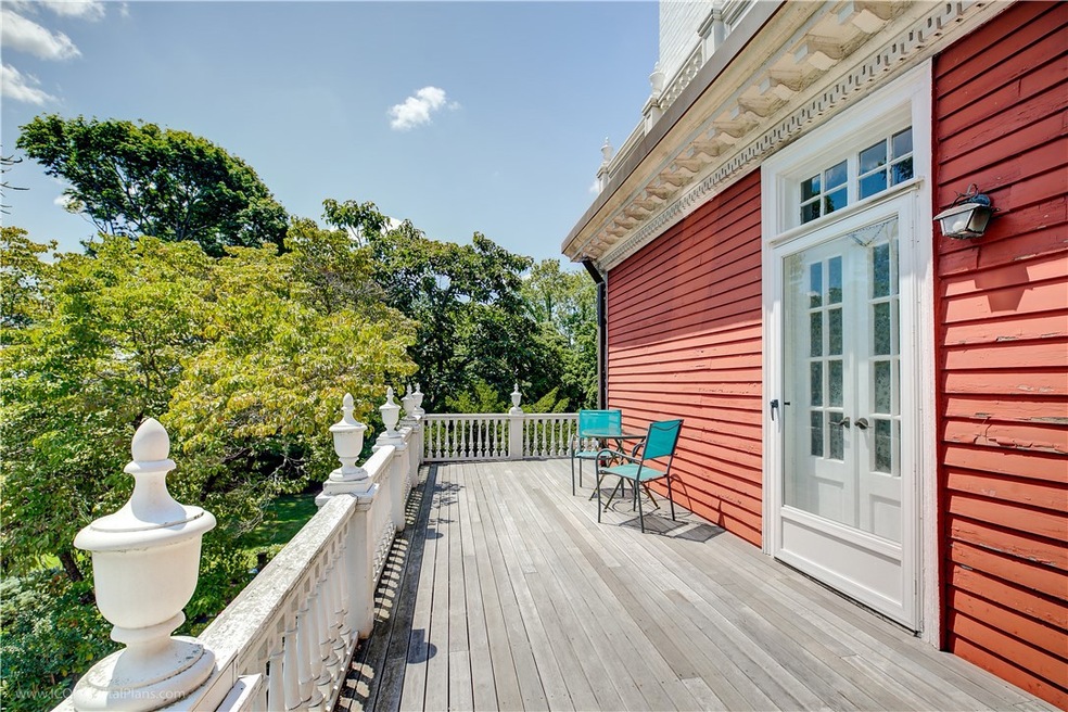 Private deck