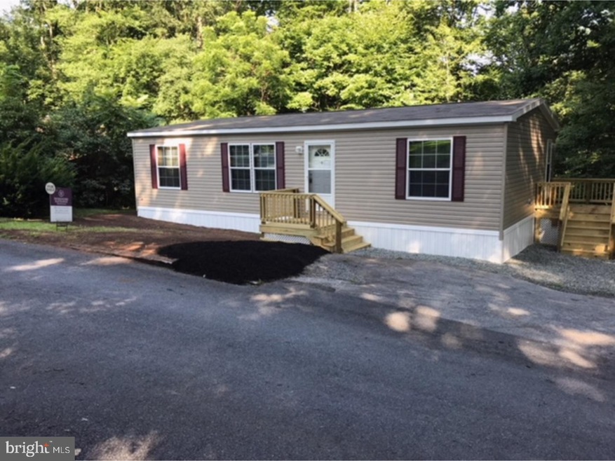 18 Acorn Ln, Boyertown, PA 19512 - photo 1