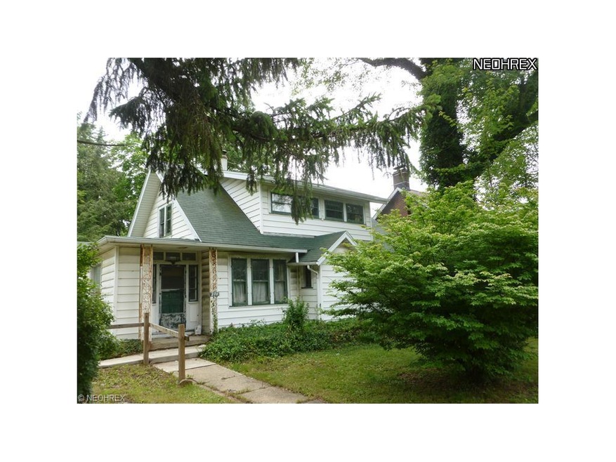 Fixer Upper 3-Bedroom Home w/Garage, in Brewster n