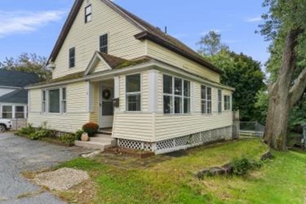 11 Papineau St, Worcester, MA 01603 - photo 1