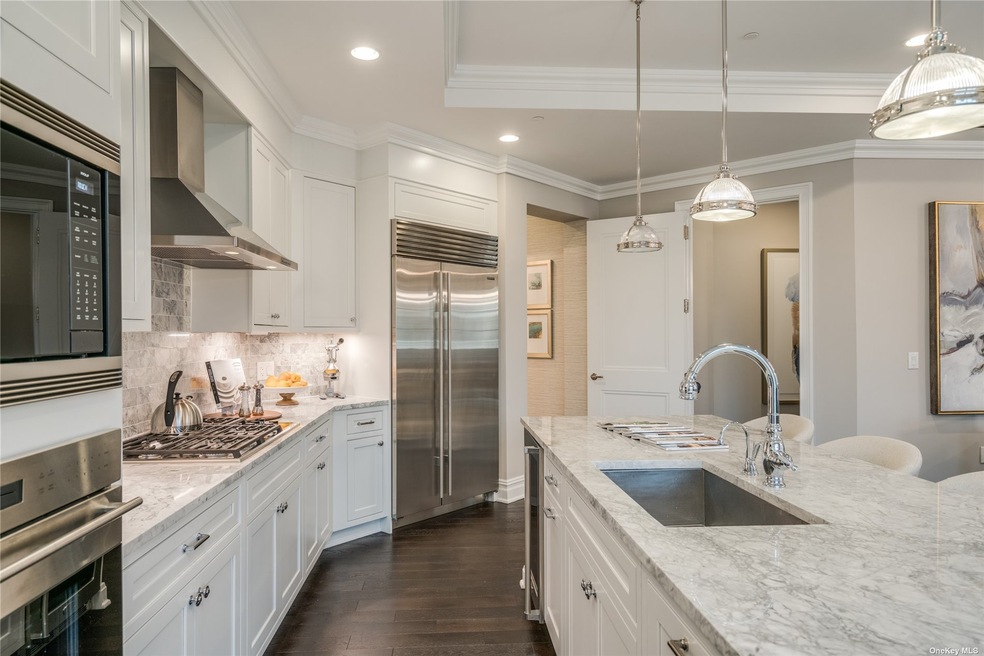 unlisted-address, North Hills, NY 11040 - photo 1