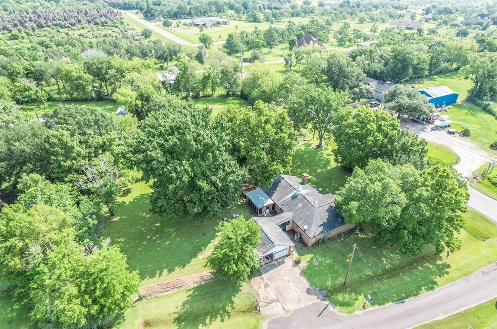 19986 County Road 143, Alvin, TX 77511 - photo 1