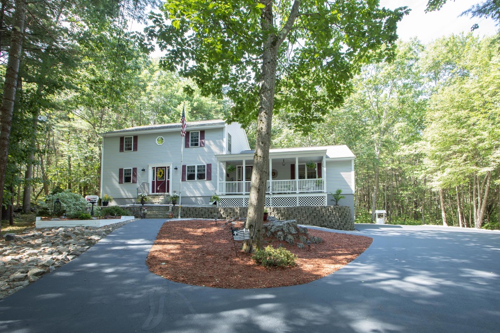 Welcome to 522 Pool St!