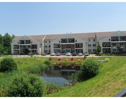 216 Reservoir St unit 201, Holden, MA 01520 - photo 1