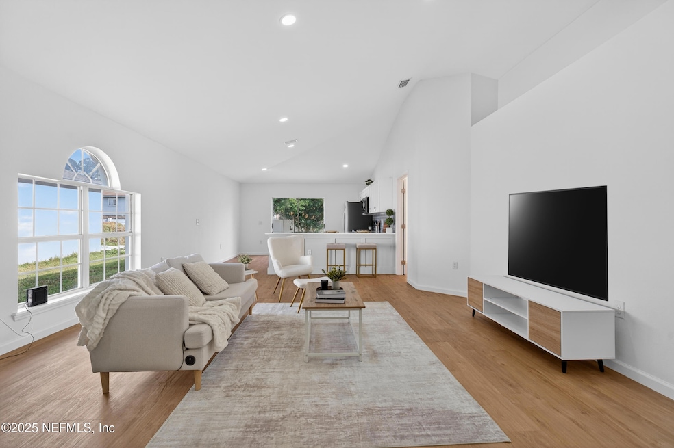 1561 Slash Pine Ct, Orange Park, FL 32073 - photo 1