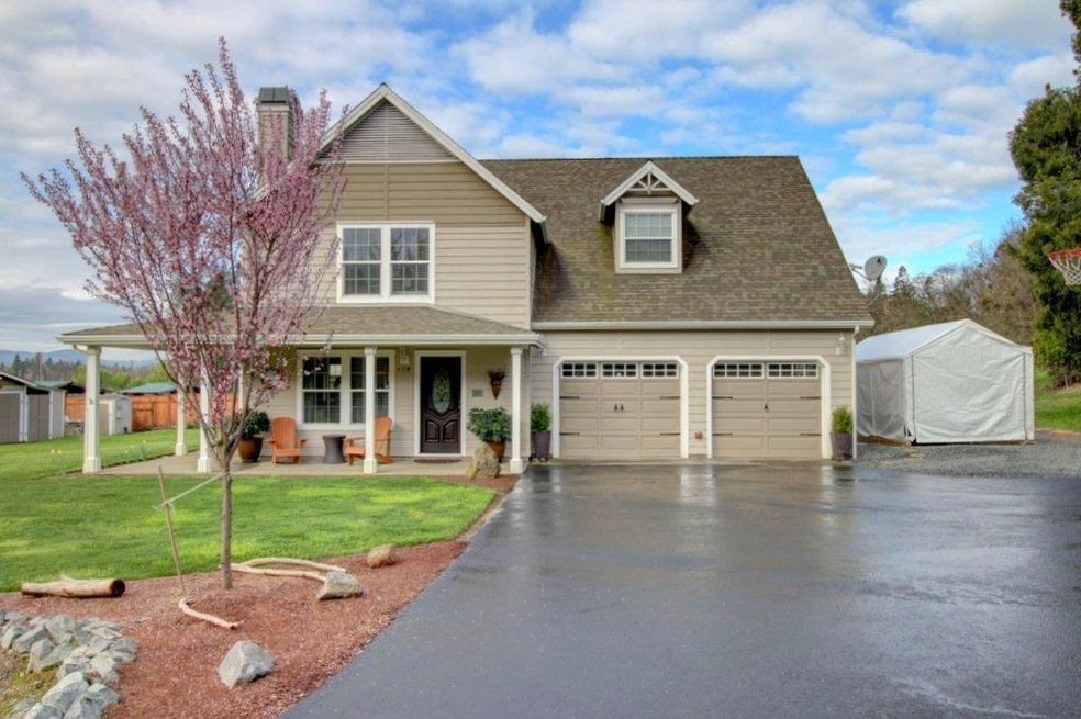 118 Country Aire Dr, Grants Pass, OR 97526 - photo 1