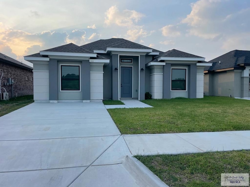 37811 Vineyard Dr, Brownsville, TX 78526 - photo 1